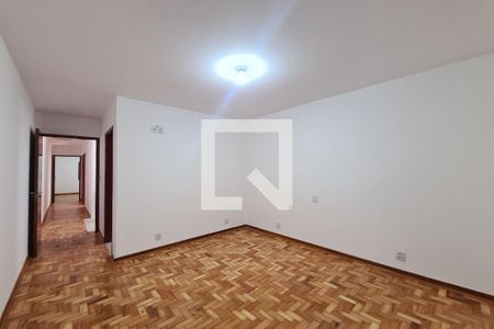 Suite de casa para alugar com 3 quartos, 133m² em Jardim Piqueroby, São Paulo