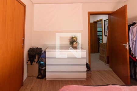 Casa para alugar com 450m², 4 quartos e 4 vagas Casa para alugar com 450m², 4 quartos e 4 vagasQuarto Suíte 2