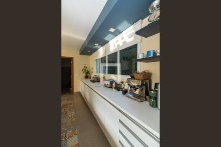 Casa para alugar com 450m², 4 quartos e 4 vagas Casa para alugar com 450m², 4 quartos e 4 vagasCozinha