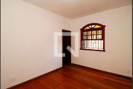 Quarto 1 de casa à venda com 4 quartos, 340m² em São Marcos, Belo Horizonte