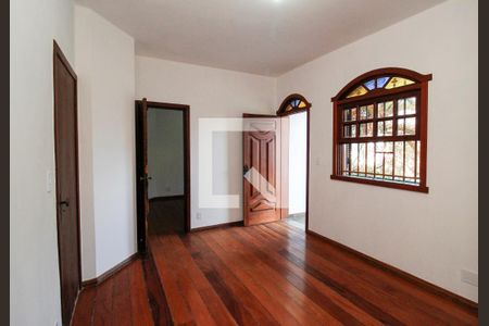 Sala de casa à venda com 4 quartos, 340m² em São Marcos, Belo Horizonte