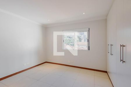 Suíte 1 de casa para alugar com 3 quartos, 222m² em Sumarezinho, São Paulo