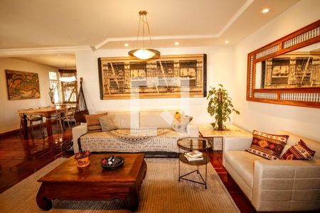 Sala de apartamento à venda com 3 quartos, 130m² em Santa Lúcia, Belo Horizonte