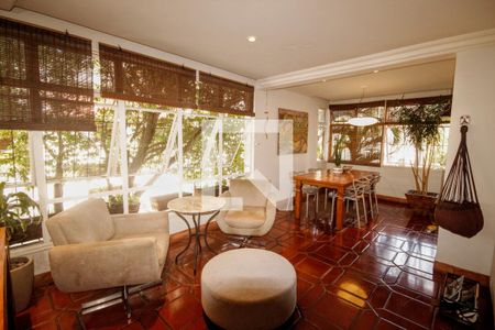 Apartamento à venda com 3 quartos, 130m² em Santa Lúcia, Belo Horizonte