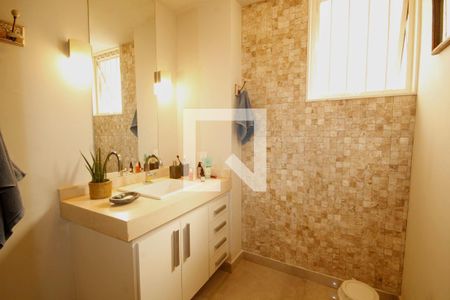 Lavabo de apartamento à venda com 3 quartos, 130m² em Santa Lúcia, Belo Horizonte