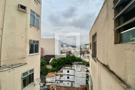 Vista de apartamento à venda com 2 quartos, 58m² em Centro, Rio de Janeiro