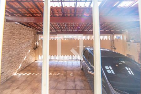 Vista  de casa à venda com 3 quartos, 170m² em Vila Scarpelli, Santo André