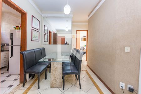 Sala de apartamento à venda com 3 quartos, 82m² em Buritis, Belo Horizonte