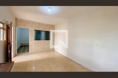 Sala de casa para alugar com 2 quartos, 60m² em Jardim Utinga, Santo André