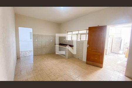 Cozinha de casa para alugar com 2 quartos, 40m² em Jardim Utinga, Santo André