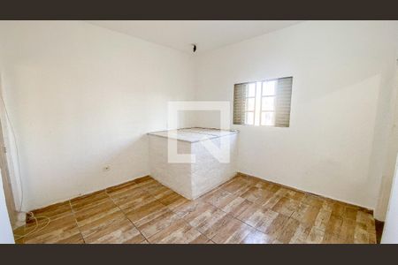 Quarto 1 de casa para alugar com 2 quartos, 60m² em Jardim Utinga, Santo André