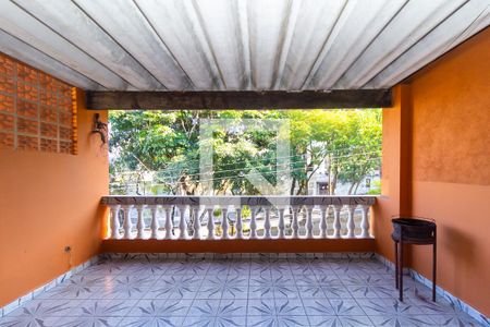 Varanda de casa à venda com 3 quartos, 120m² em Vila Renato (zona Leste), São Paulo