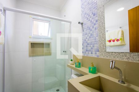 Apartamento à venda com 73m², 2 quartos e 2 vagas Apartamento à venda com 73m², 2 quartos e 2 vagasBanheiro social