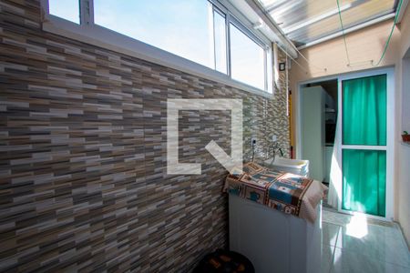 Apartamento à venda com 73m², 2 quartos e 2 vagas Apartamento à venda com 73m², 2 quartos e 2 vagasÁrea de serviço