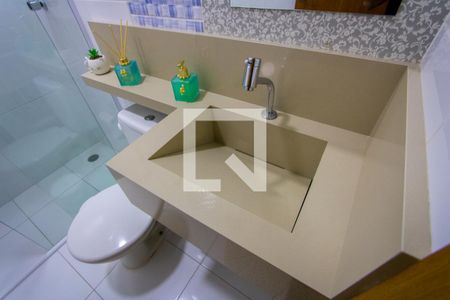 Apartamento à venda com 73m², 2 quartos e 2 vagas Apartamento à venda com 73m², 2 quartos e 2 vagasBanheiro social