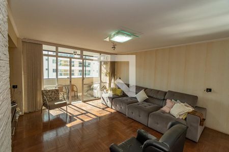 Sala de TV/Estar  de apartamento à venda com 3 quartos, 168m² em Centro, Campinas