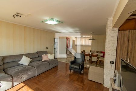 Sala de TV/Estar  de apartamento à venda com 3 quartos, 168m² em Centro, Campinas