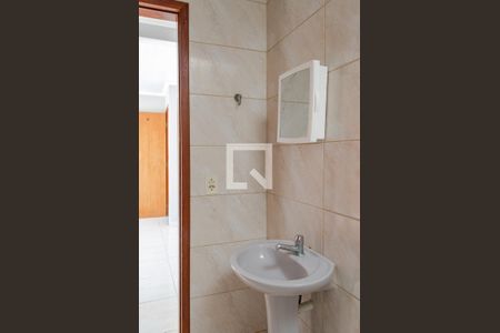 Banheiro de apartamento para alugar com 1 quarto, 40m² em Ingleses Norte, Florianópolis