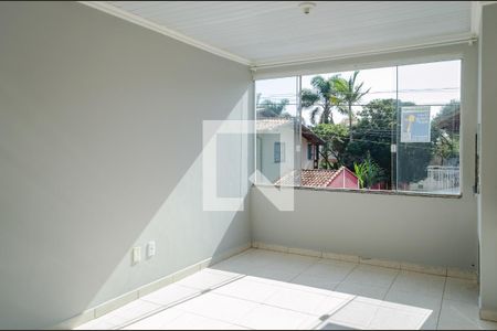 Sala / Cozinha de apartamento para alugar com 1 quarto, 40m² em Ingleses Norte, Florianópolis