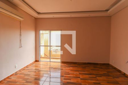 Sala de apartamento para alugar com 3 quartos, 120m² em Vila Rio Branco, Jundiaí