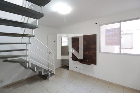 Sala de apartamento para alugar com 2 quartos, 89m² em Osvaldo Rezende, Uberlândia