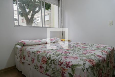 Quarto 1 de apartamento para alugar com 1 quarto, 35m² em Santo Antônio, Porto Alegre