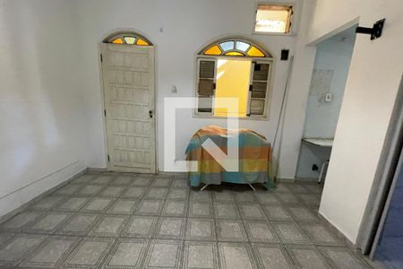 Quarto de casa para alugar com 1 quarto, 80m² em Vila Bela Vista, Duque de Caxias