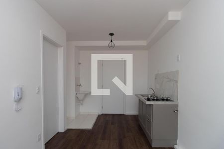 Sala/Cozinha de apartamento à venda com 1 quarto, 29m² em Parque Vitoria, São Paulo