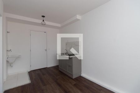 Sala/Cozinha de apartamento para alugar com 1 quarto, 29m² em Parque Vitoria, São Paulo