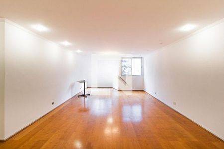 Apartamento à venda com 3 quartos, 135m² em Itaim Bibi, São Paulo