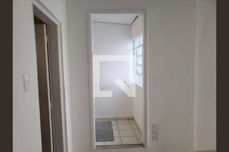 Casa à venda com 211m², 4 quartos e 2 vagas