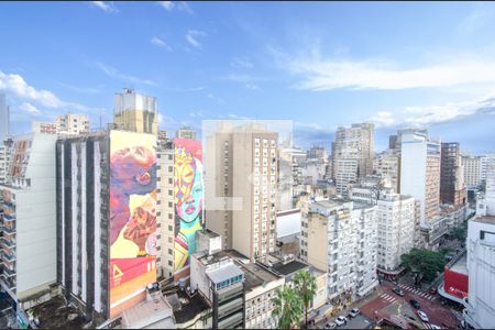 Vista Quarto / Sala de kitnet/studio para alugar com 1 quarto, 29m² em Centro Histórico, Porto Alegre