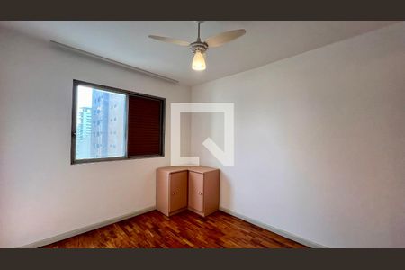 Quarto  de apartamento para alugar com 2 quartos, 130m² em Pinheiros, São Paulo