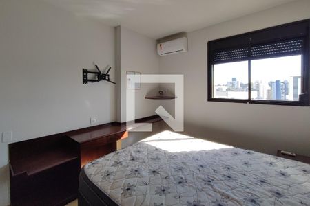 Quarto  de apartamento à venda com 1 quarto, 57m² em Cambuí, Campinas