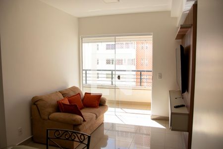 Sala de apartamento para alugar com 3 quartos, 79m² em Setor Oeste, Goiânia