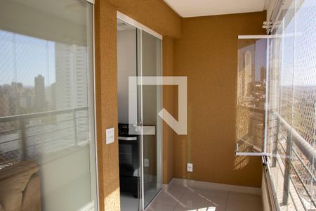 Varanda Sala de apartamento para alugar com 3 quartos, 79m² em Setor Oeste, Goiânia