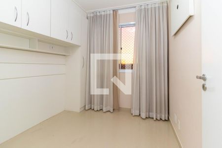 Quarto 1 de apartamento à venda com 2 quartos, 56m² em Vila Campanela, São Paulo