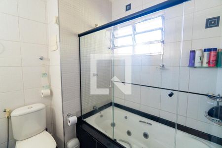 Banheiro da Suíte de casa para alugar com 3 quartos, 80m² em Jabaquara, São Paulo
