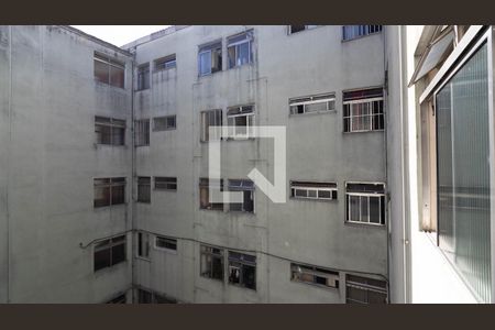 Vista da Sala de apartamento à venda com 2 quartos, 52m² em Conjunto Habitacional Padre José de Anchieta, São Paulo