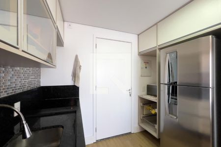Sala e cozinha de apartamento para alugar com 1 quarto, 34m² em Ipiranga, São Paulo