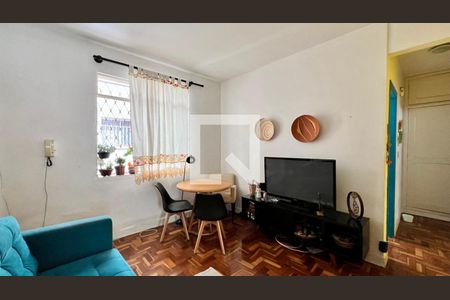 sala de apartamento à venda com 2 quartos, 50m² em São Lucas, Belo Horizonte