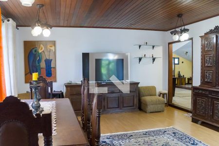 sala de casa de condomínio à venda com 3 quartos, 240m² em Retiro do Chale, Brumadinho