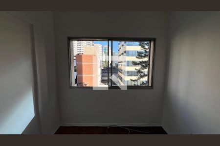 Vista da sala de apartamento para alugar com 2 quartos, 80m² em Vila Nova Conceição, São Paulo