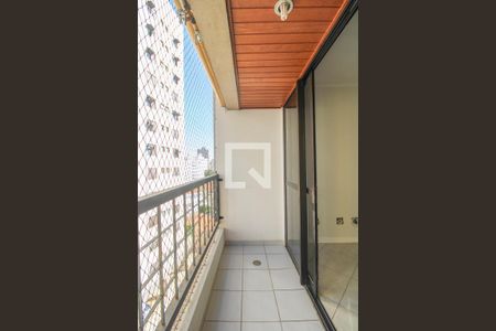 Sacada da Sala de apartamento para alugar com 1 quarto, 52m² em Cambuí, Campinas