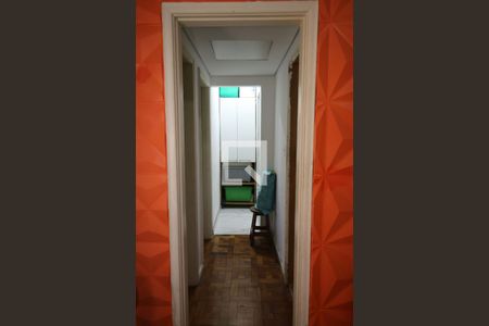 Corredor de apartamento para alugar com 3 quartos, 92m² em Ramos, Rio de Janeiro