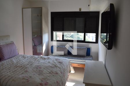Suíte de apartamento para alugar com 2 quartos, 90m² em Cabral, Curitiba