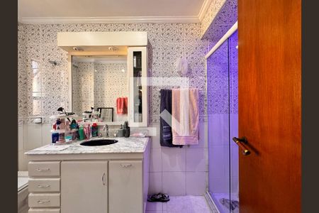 Apartamento à venda com 149m², 3 quartos e 3 vagas Apartamento à venda com 149m², 3 quartos e 3 vagasBanheiro da Suíte 1