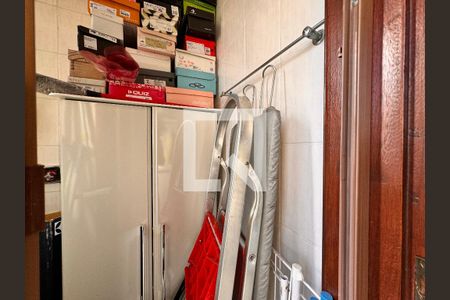 Apartamento à venda com 149m², 3 quartos e 3 vagas Apartamento à venda com 149m², 3 quartos e 3 vagasBanheiro de serviço