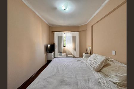 Apartamento à venda com 149m², 3 quartos e 3 vagas Apartamento à venda com 149m², 3 quartos e 3 vagasSuíte 1