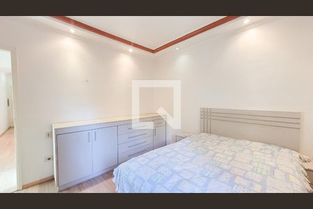 Quarto de apartamento à venda com 1 quarto, 48m² em Cambuí, Campinas